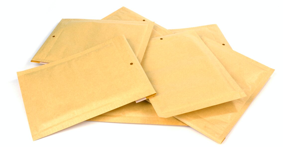 Does Envelope Size Affect Response Rates?